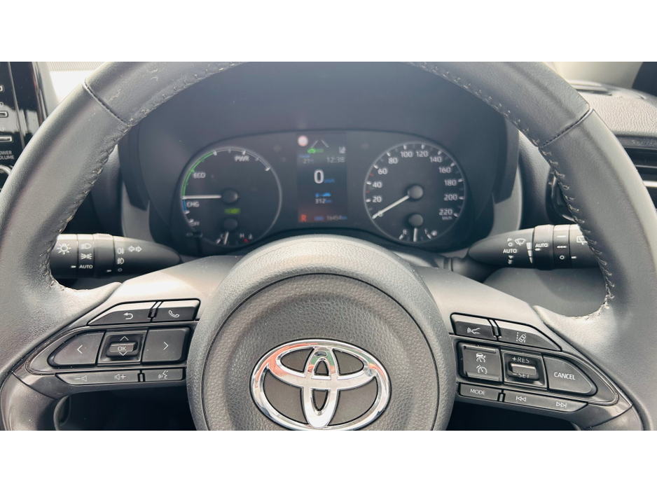 2023 Toyota Yaris 1.5L Petrol Hybrid For Sale Images