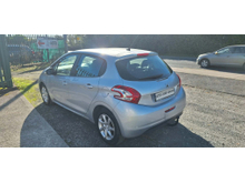 2014 Peugeot 208 1.4L Diesel For Sale Images
