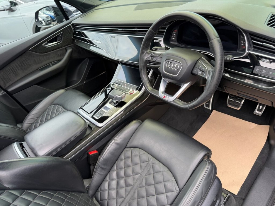 2021 Audi SQ7 4L Petrol For Sale Images