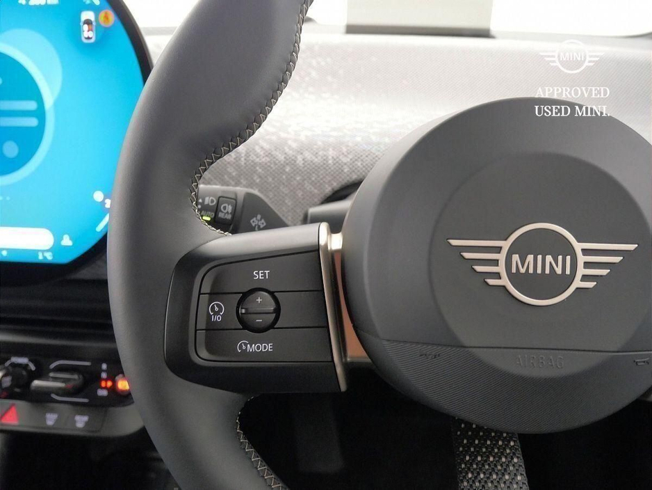 2024 MINI Hatch 0L Electric For Sale Images