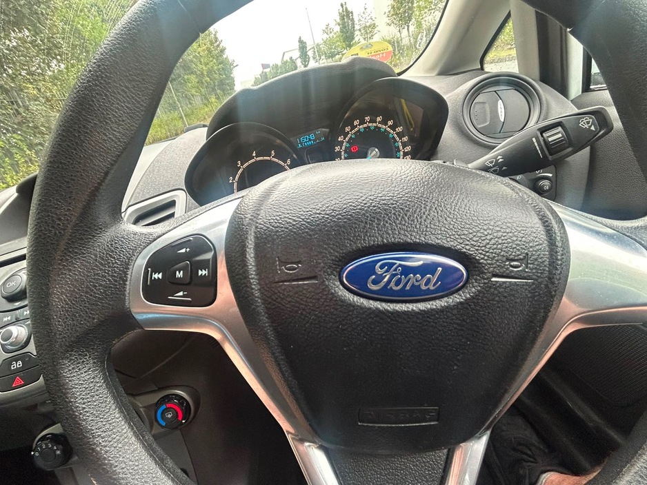 Ford Fiesta 1.25 SPORTS 3DR — thumbnail 12