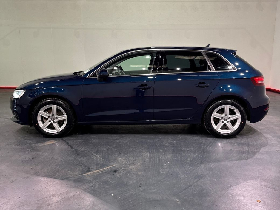 Audi A3 1.4 TFSI AUTOMATIC - ALLOY WHEELS - CRUISE CONTROL - MULTI FUNCTION STEERING WHEEL - REVERSE CAMERA — thumbnail 6