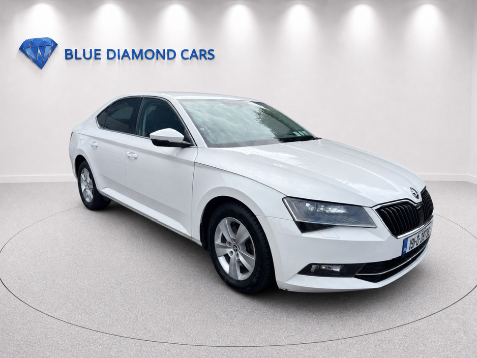 2019 Skoda Superb For Sale Images