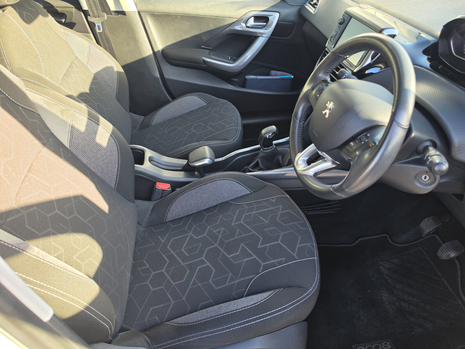 Peugeot 2008 1.2 Puretech 82bhp Active — thumbnail 8