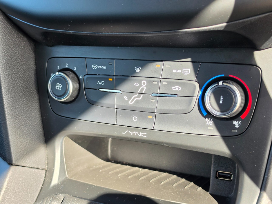 Ford Focus 2016 Ford Focus 1.0/New NCT/Irish/Warranty — thumbnail 19