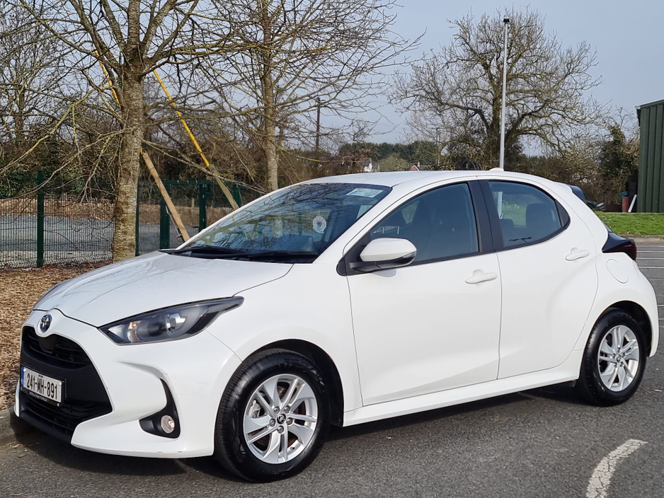 2024 Toyota Yaris 1.5L Petrol Hybrid For Sale Images