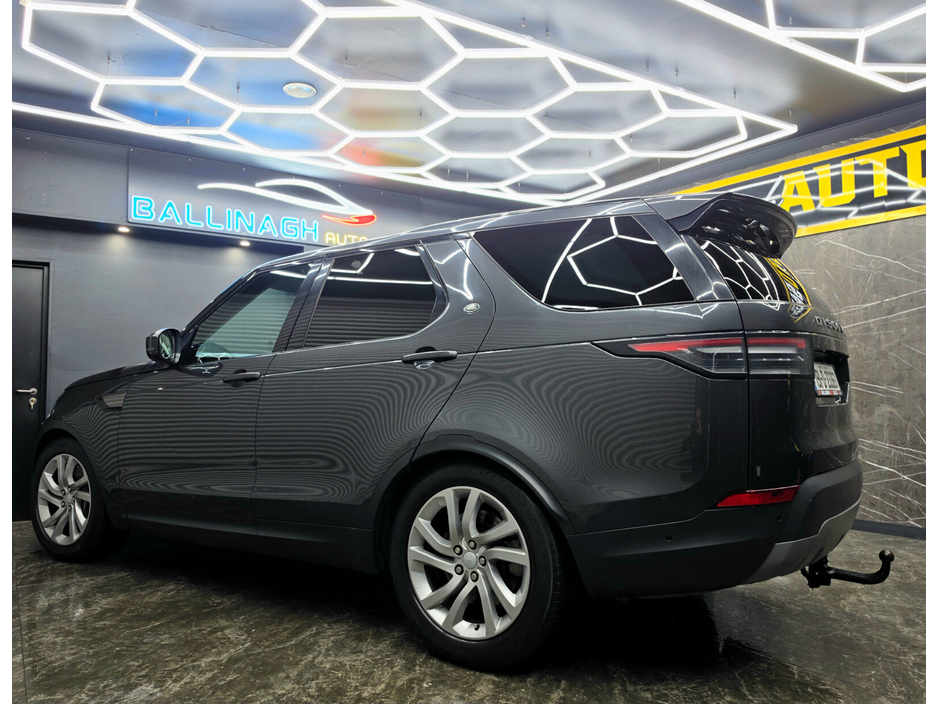 2019 Land Rover Discovery 3L Diesel For Sale Images