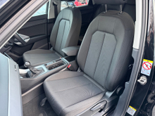 2022 Audi Q3 1.4L Petrol Plug-in Hybrid For Sale Images