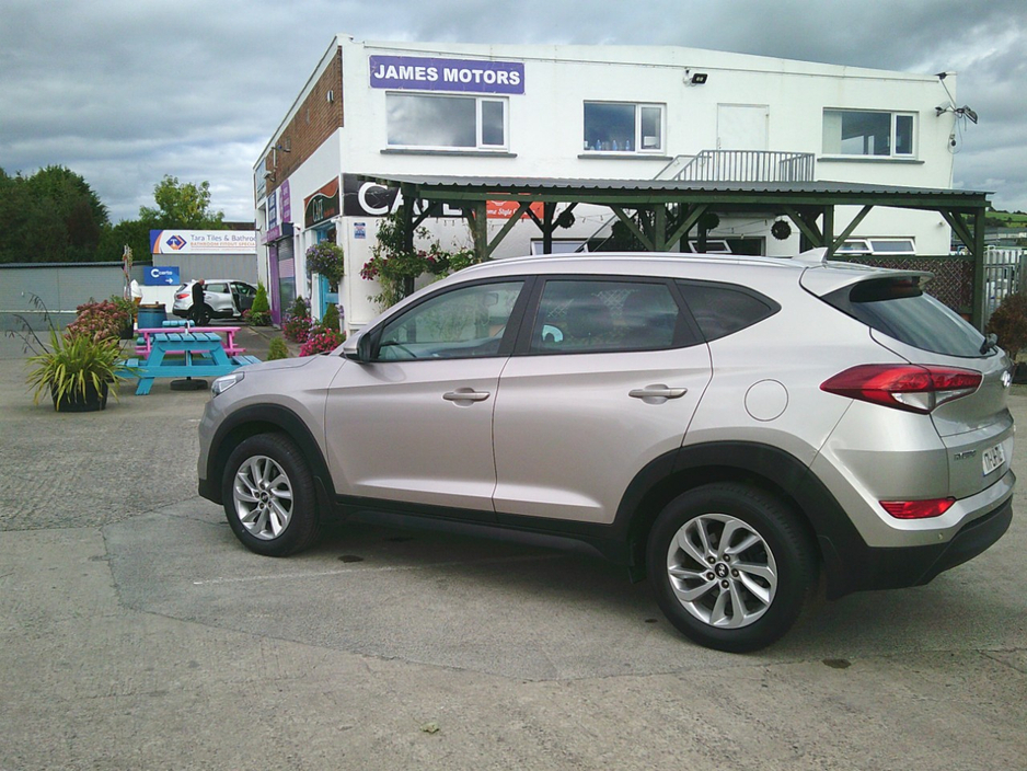 2017 Hyundai Tucson 1.7L Diesel For Sale Images