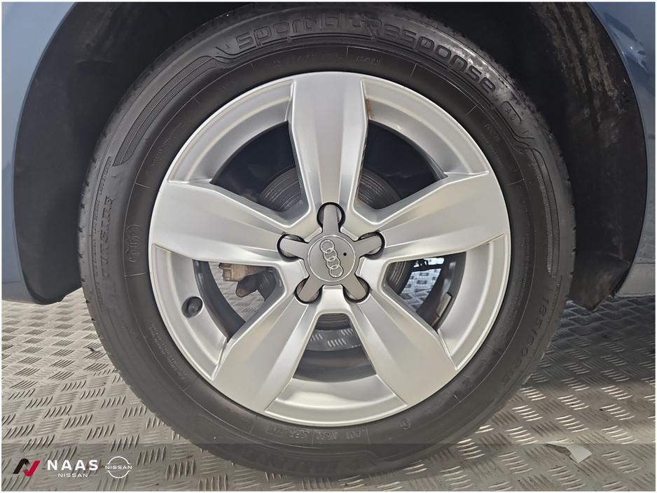 Audi A1 SPORTBACK 1,0 — thumbnail 6