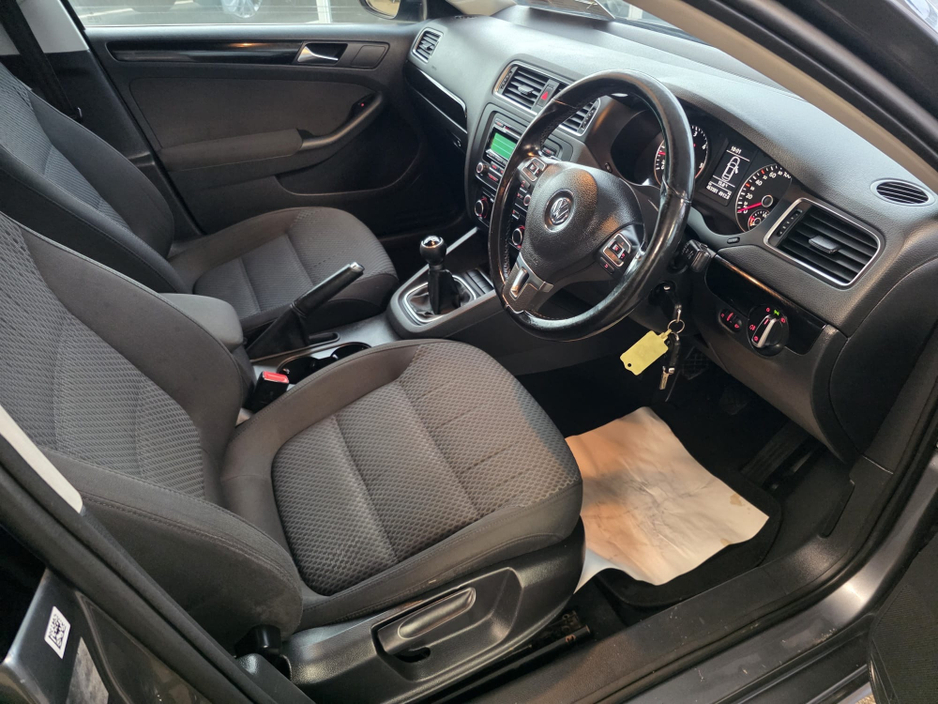 2011 Volkswagen Jetta 1.6L Diesel For Sale Images