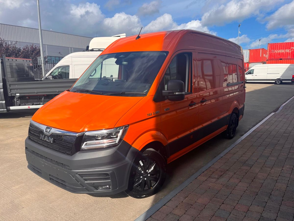 2026 MAN TGE 2L Diesel For Sale Images