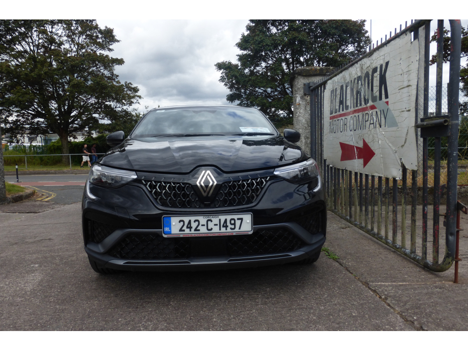 2024 Renault Arkana 1.6L Petrol For Sale Images