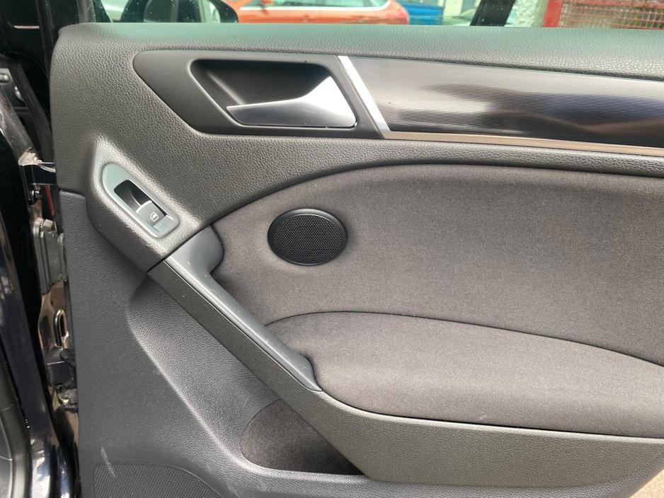 2010 Volkswagen Golf 2L Diesel For Sale Images
