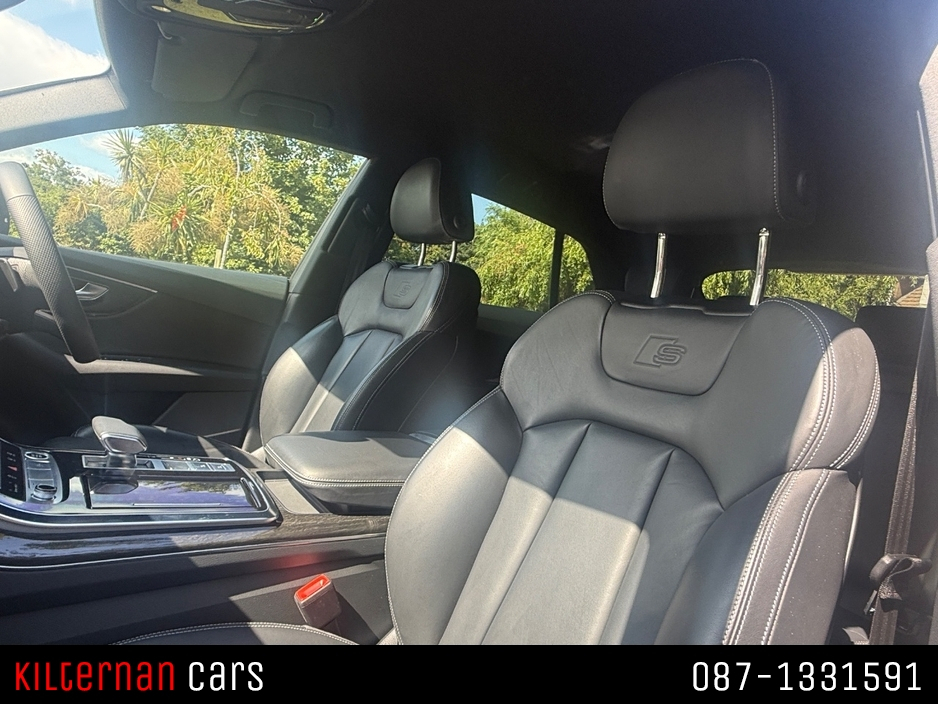 2023 Audi Q8 3L Petrol Plug-in Hybrid For Sale Images