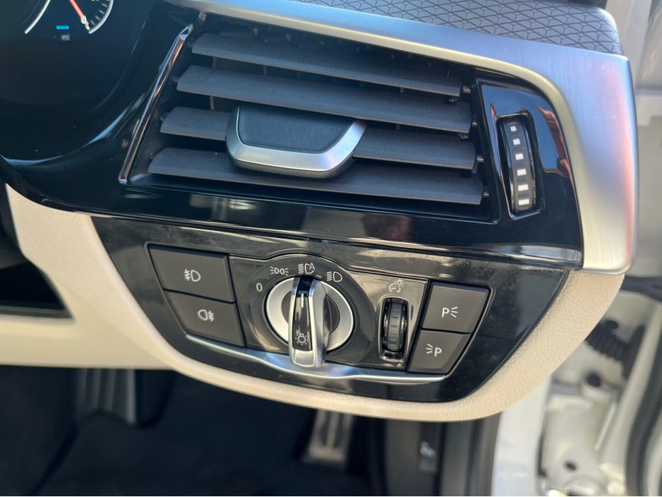 2018 BMW 5 Series 2.0L Hybrid For Sale Images