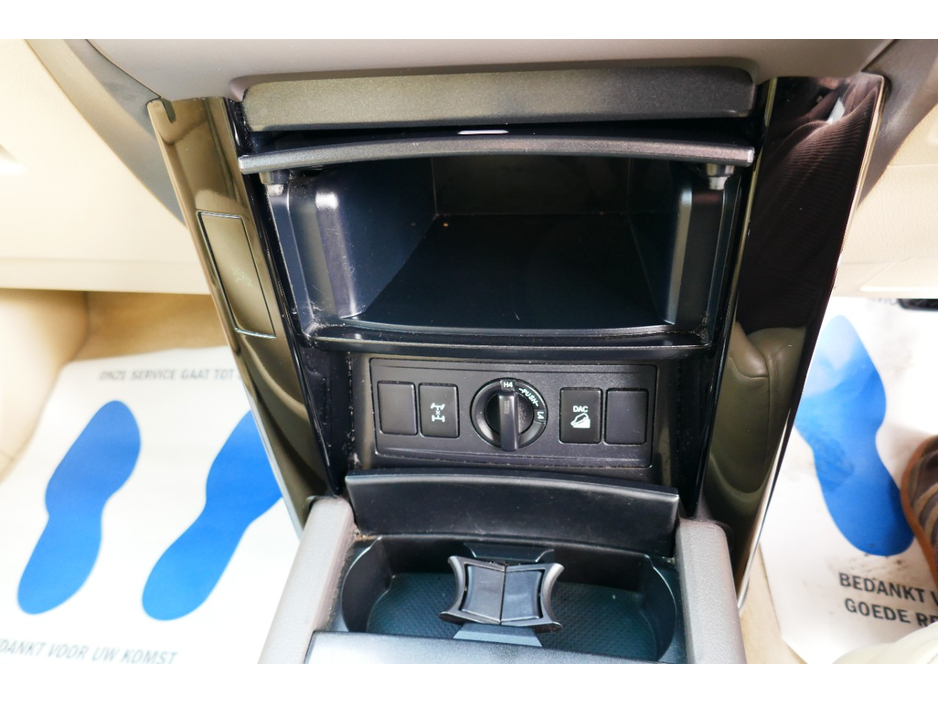 2015 Toyota Landcruiser 3L Diesel For Sale Images