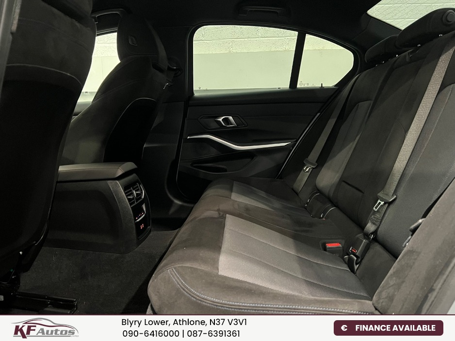 2025 BMW 3 Series 2L Petrol Plug-in Hybrid For Sale Images