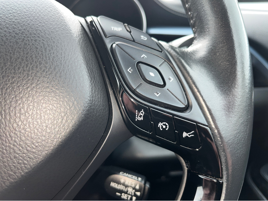 2020 Toyota C-HR 1.8L Petrol Hybrid For Sale Images