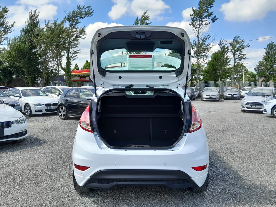 Ford Fiesta 1.0L EcoBoost Petrol Automatic - Low mileage (3160) — thumbnail 9