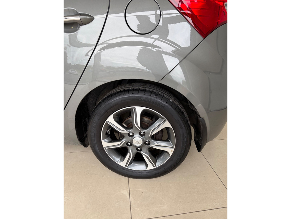 2019 Hyundai ix20 1.6L Petrol For Sale Images