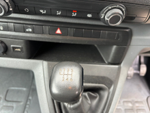 2022 Opel Vivaro 1.5L Diesel For Sale Images