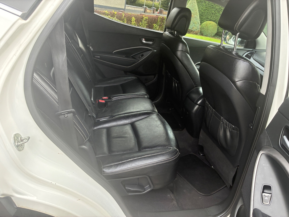 2015 Hyundai Santa Fe 2.2L Diesel For Sale Images