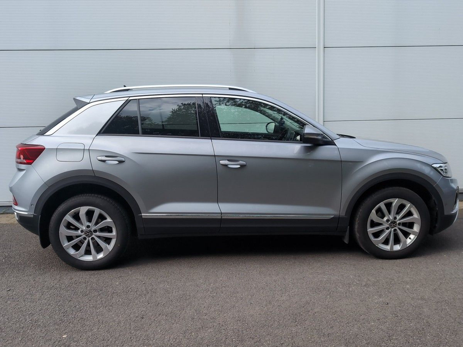 2023 Volkswagen T-Roc 2L Diesel For Sale Images