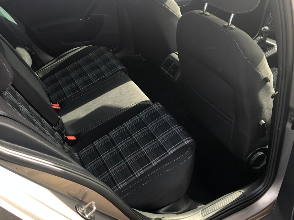 2015 Volkswagen Golf 2L Diesel For Sale Images