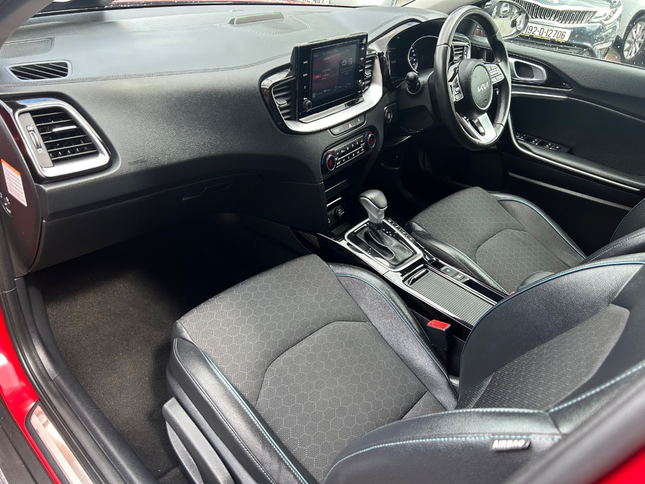 2023 Kia XCeed 1.6L Petrol Plug-in Hybrid For Sale Images