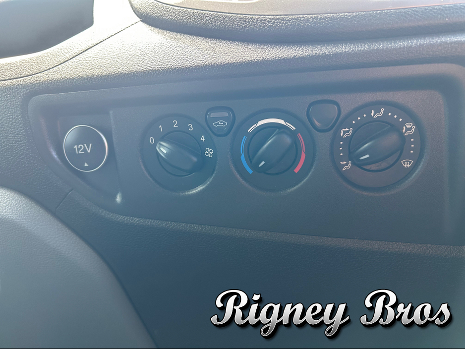2019 Ford Transit 2L Diesel For Sale Images
