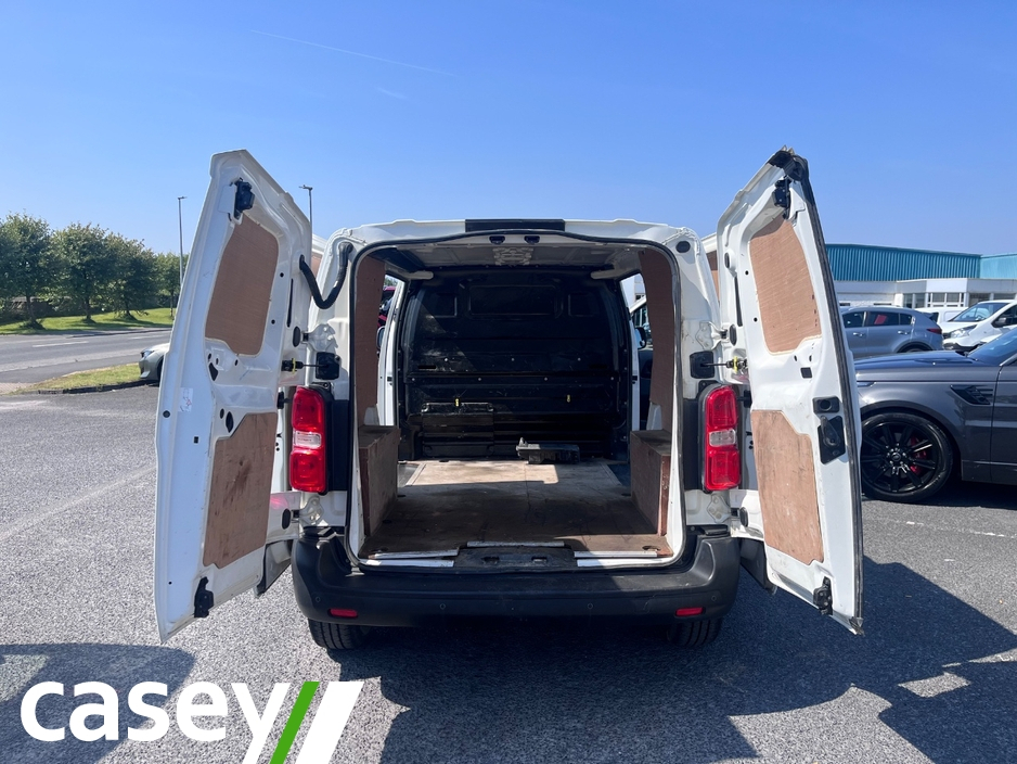 2019 Peugeot Expert 2L Diesel For Sale Images