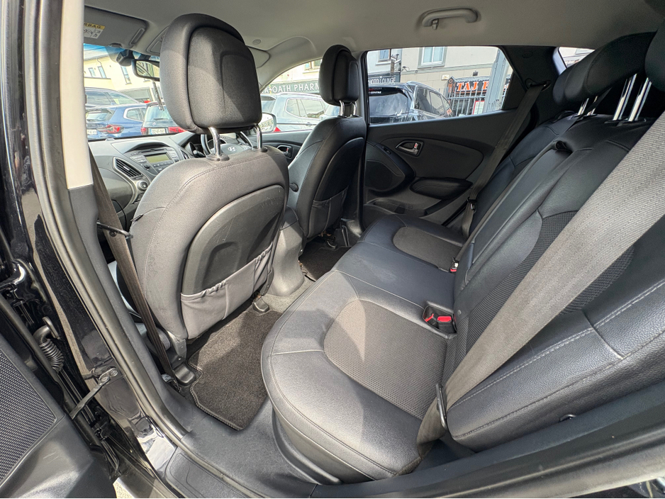 2014 Hyundai ix35 1.7L Diesel For Sale Images