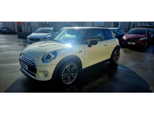 2018 MINI Cooper D 1.5L Diesel For Sale Images