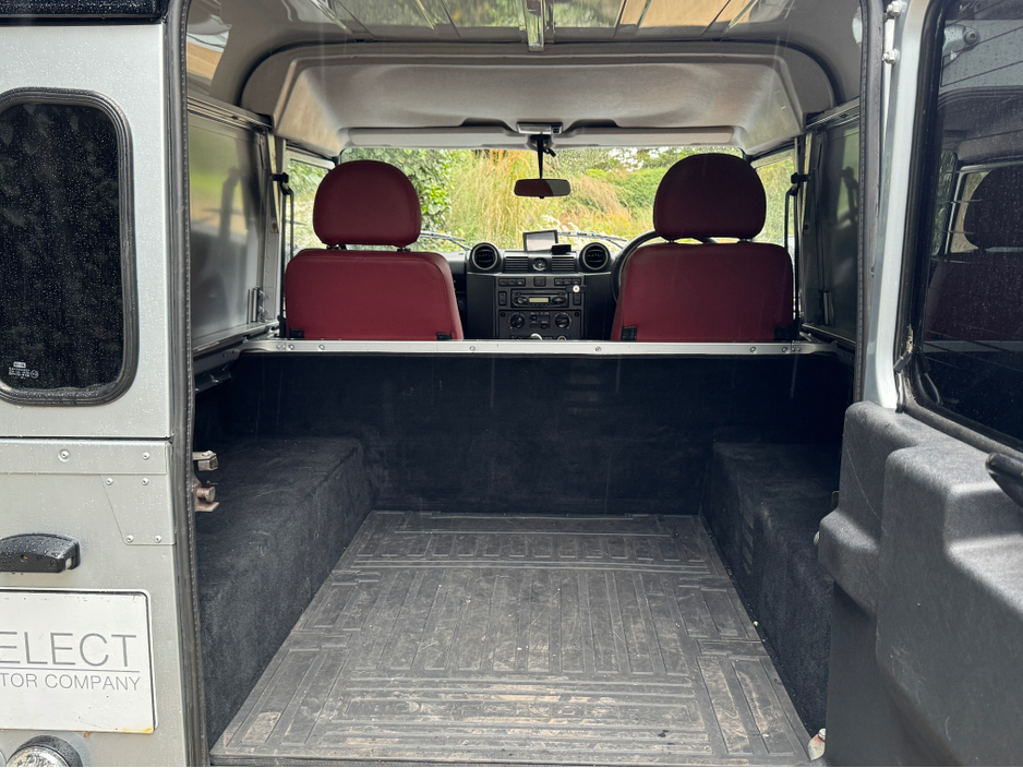 2011 Land Rover Defender 2.4L Diesel For Sale Images