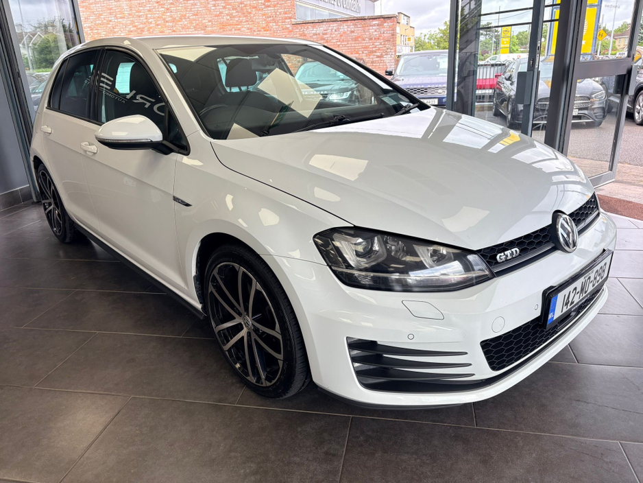 2014 Volkswagen Golf 2L Diesel For Sale Images
