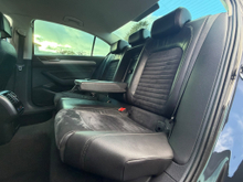 2020 Volkswagen Passat 2L Diesel For Sale Images