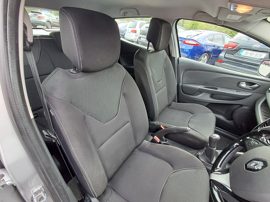 2016 Renault Clio 1.1L Petrol For Sale Images