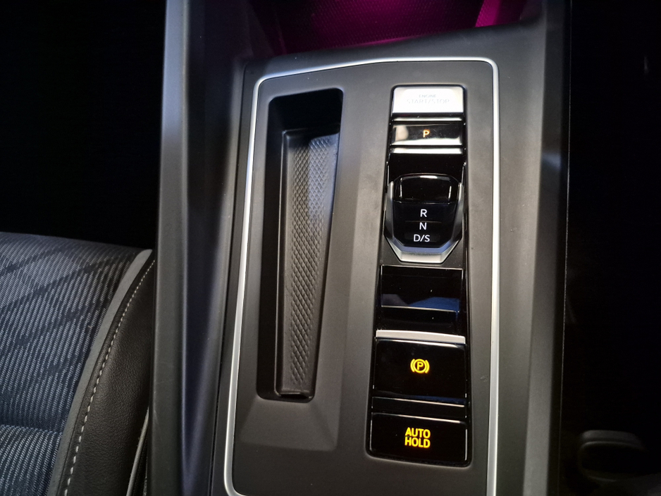 Volkswagen Golf R-Line 2.0TDi Auto 150HP — thumbnail 15