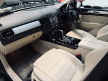 2018 Volkswagen Touareg 3L Diesel For Sale Images