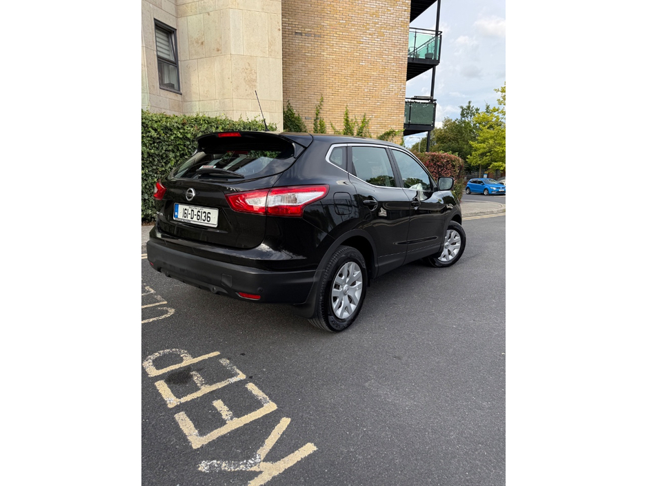 Nissan Qashqai 1.2 PET XE SAFETY PK E E6 4DR — thumbnail 3