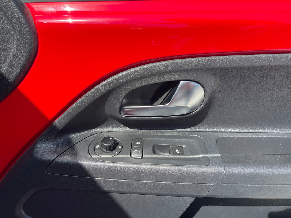 2014 Volkswagen up! 1L Petrol For Sale Images