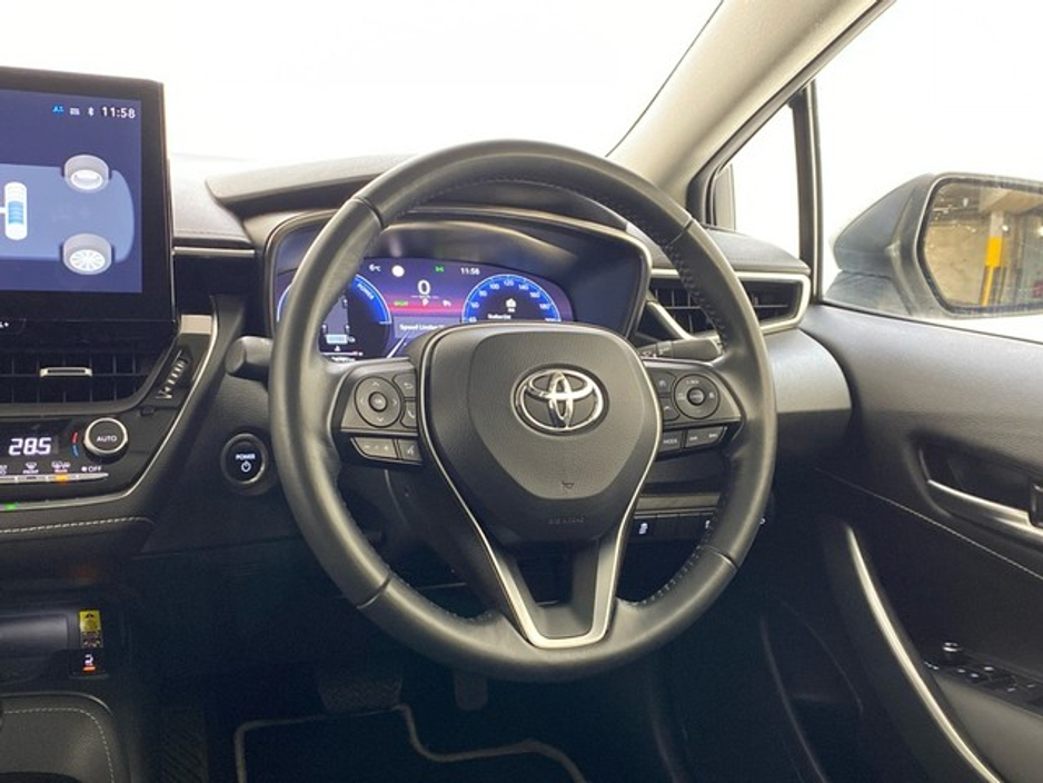 Toyota Corolla Sol Hybrid Saloon — thumbnail 9