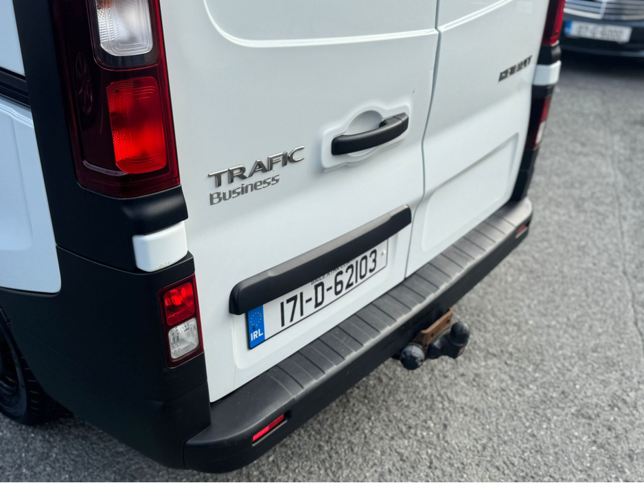 2017 Renault Trafic 1.6L Diesel For Sale Images
