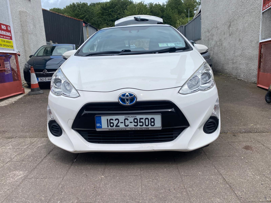 2016 Toyota Aqua 1.5L Petrol Hybrid For Sale Images