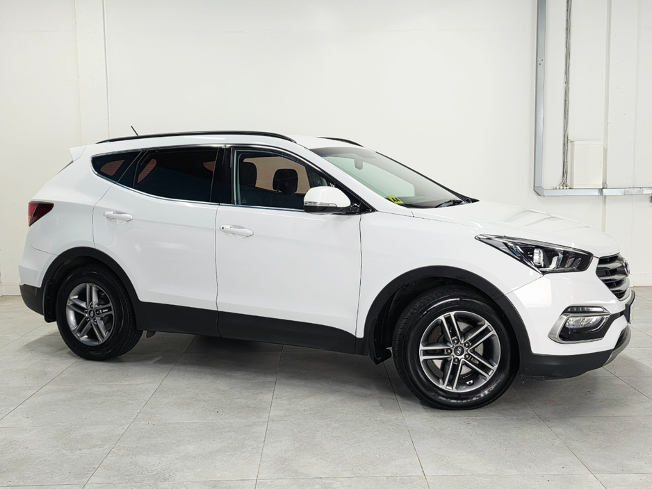 2017 Hyundai Santa Fe 2.2L Diesel For Sale Images