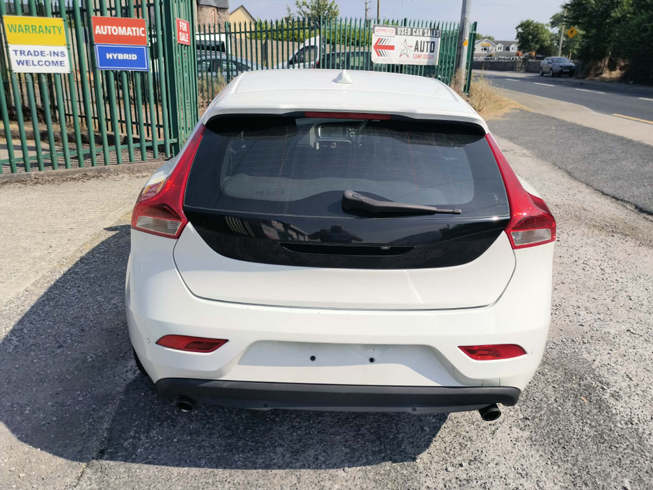 2015 Volvo V40 1.6L Diesel For Sale Images