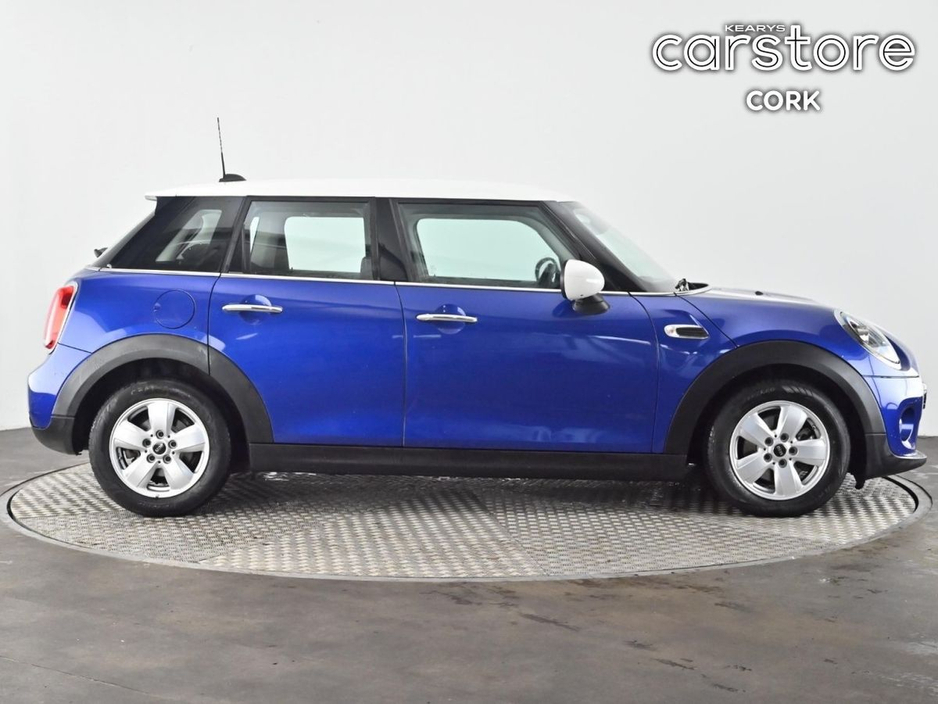 MINI Hatch Cooper Classic — thumbnail 2