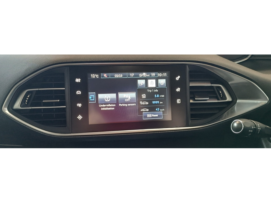 2014 Peugeot 308 2L Diesel For Sale Images