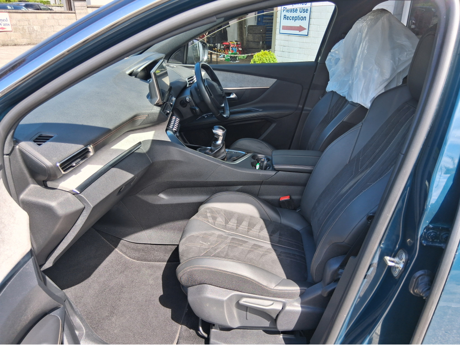 2021 Peugeot 3008 1.5L Diesel For Sale Images